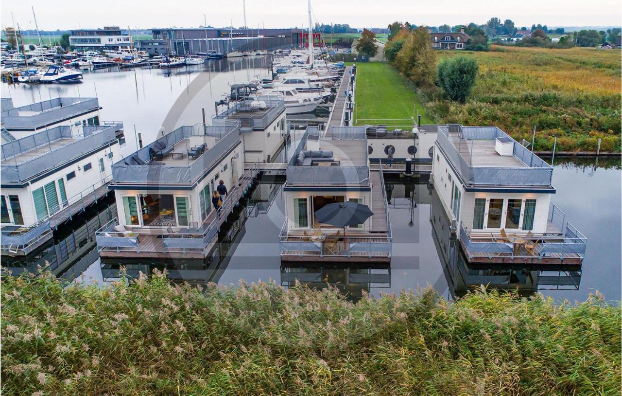 Stunning Ship In Aalsmeer With Kitchen Esterno foto