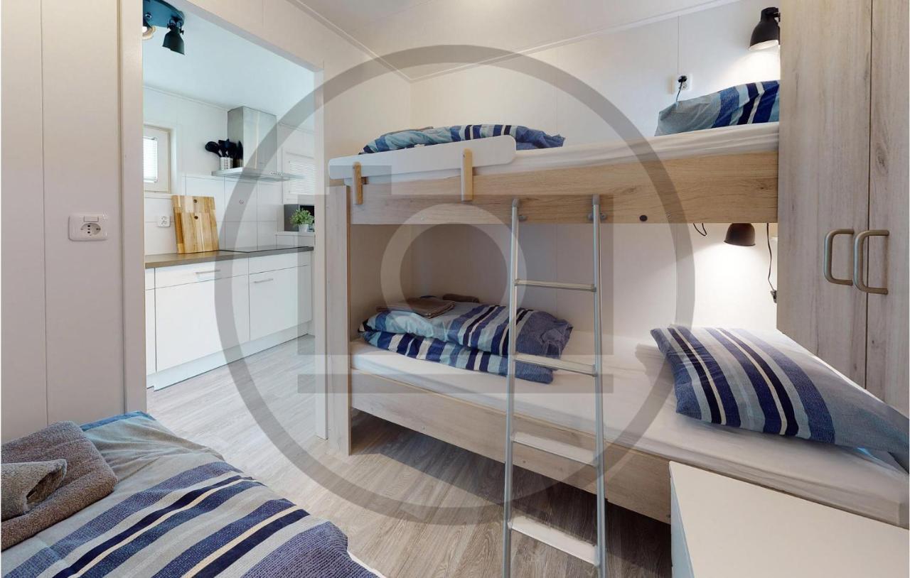 Stunning Ship In Aalsmeer With Kitchen Esterno foto